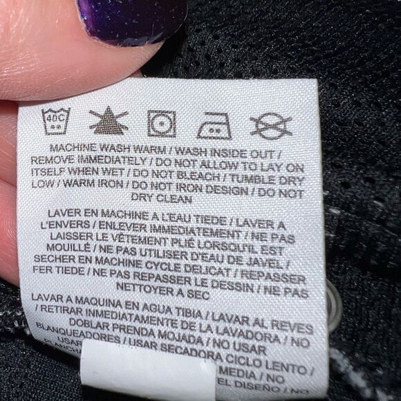 Nike grey joggers with side pockets and back pocket youth size small - Picture 12 of 13